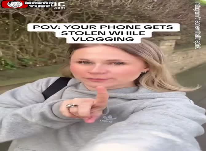 Video :While filming a street video, the influencer's iPhone 15 is stolen